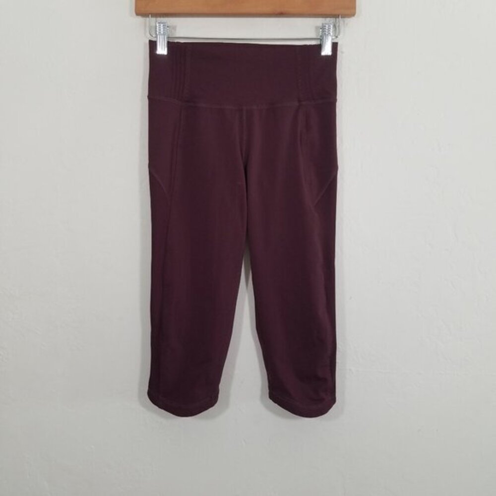 Lululemon Crop Leggings Size 6